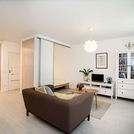 #Stayhere - Comfy & Stylish Studio With Green Patio Close To Old Town วิลนีอุส ภายนอก รูปภาพ